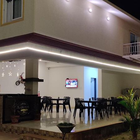 Passions De Goa Hotel Anjuna Ngoại thất bức ảnh